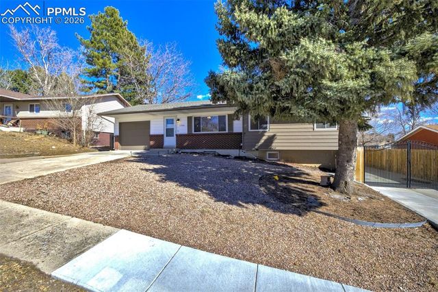 1764 Sawyer Way, Colorado Springs, CO 80915