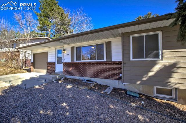 1764 Sawyer Way, Colorado Springs, CO 80915