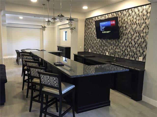 2501 S Ocean Dr 1617, Hollywood, FL 33019