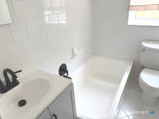 134 Summer Street 1B, Stamford, CT 06840