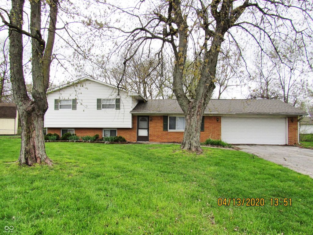 2414 Constellation Drive, Indianapolis, IN 46229