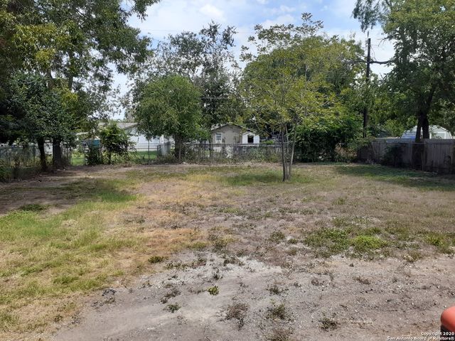 138 LIVINGSTON, San Antonio, TX 78214