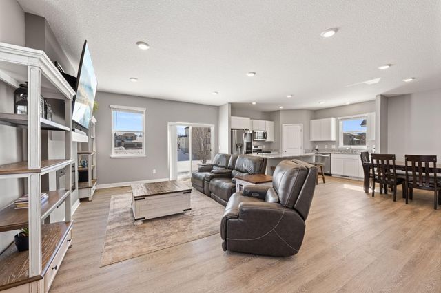 1031 Shoreview Drive, Jordan, MN 55352