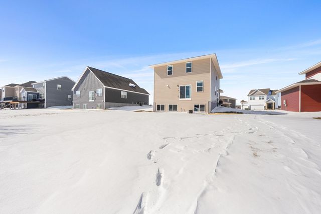 1031 Shoreview Drive, Jordan, MN 55352