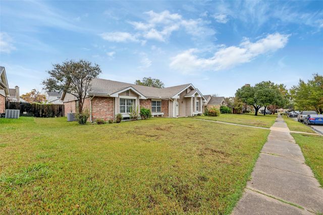 1517 Yorkshire Drive, Mesquite, TX 75149