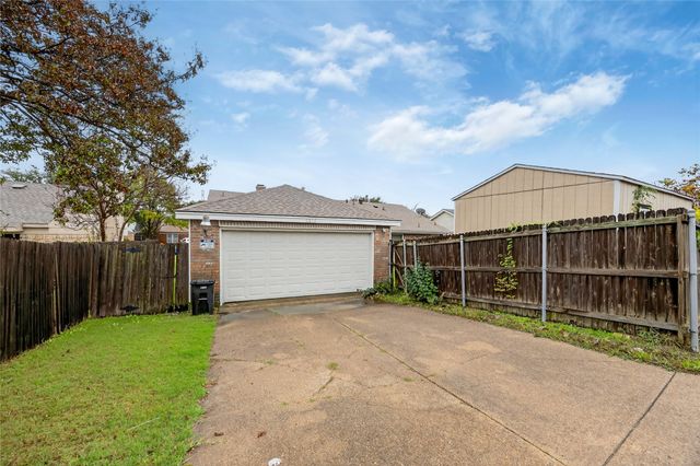 1517 Yorkshire Drive, Mesquite, TX 75149