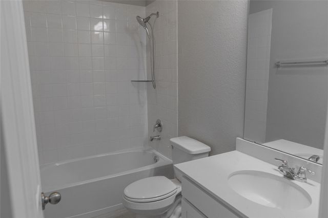 2925 Cliff Ridge Lane, Katy, TX 77493