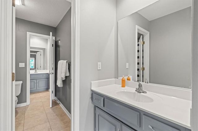13714 Cody Street, Overland Park, KS 66221