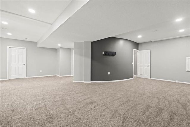 13714 Cody Street, Overland Park, KS 66221