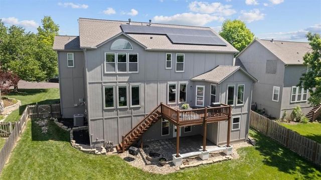 13714 Cody Street, Overland Park, KS 66221