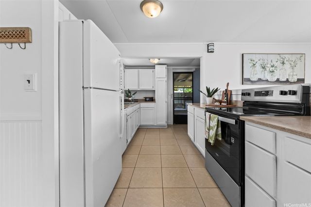 614 Ululani Street, Kailua, HI 96734