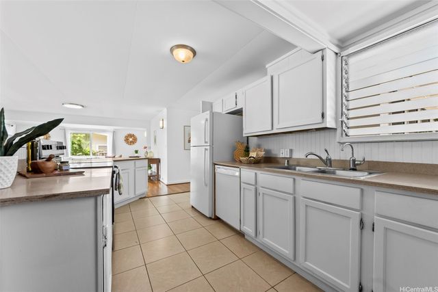 614 Ululani Street, Kailua, HI 96734