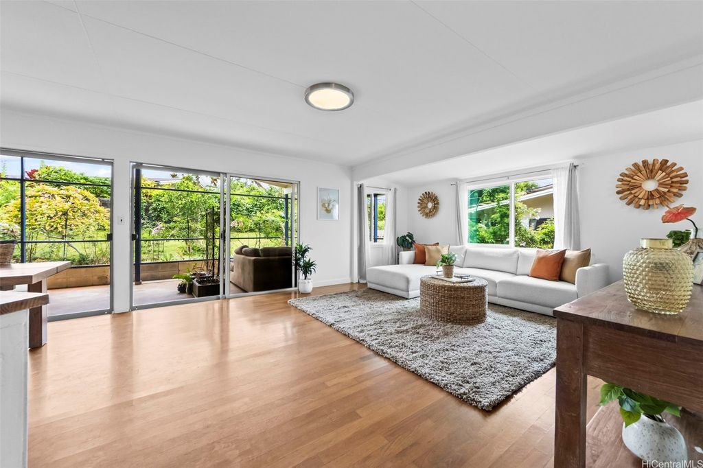 614 Ululani Street, Kailua, HI 96734