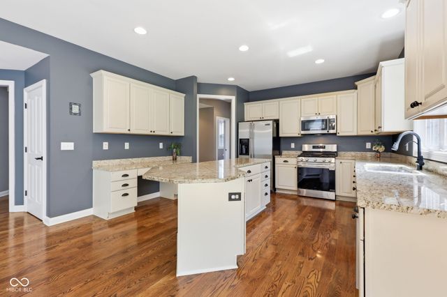 14229 Keyesport Landing, Fishers, IN 46040