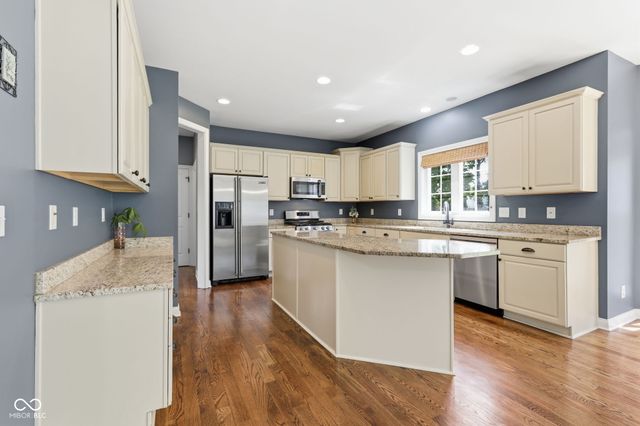 14229 Keyesport Landing, Fishers, IN 46040