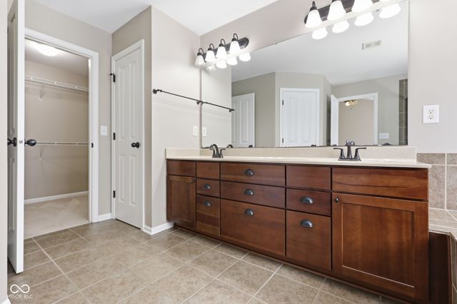 14229 Keyesport Landing, Fishers, IN 46040