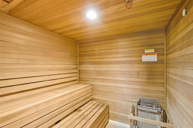 5235 CORAL REEF WAY, Bradenton, FL 34211