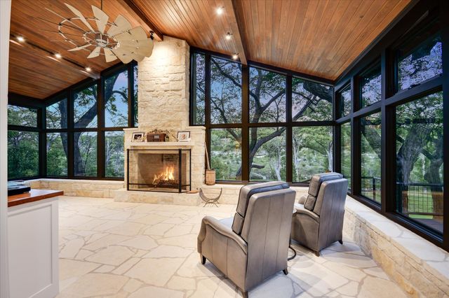 125 LAZY L LN, Wimberley, TX 78676