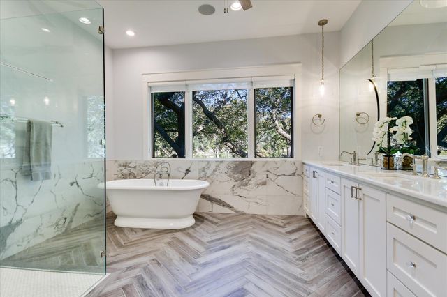 125 LAZY L LN, Wimberley, TX 78676