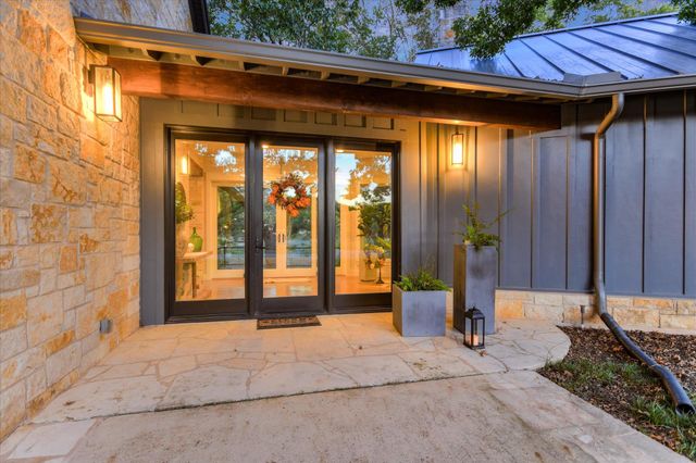 125 LAZY L LN, Wimberley, TX 78676
