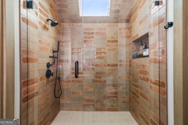 575 Early Drive, Hartwell, GA 30643