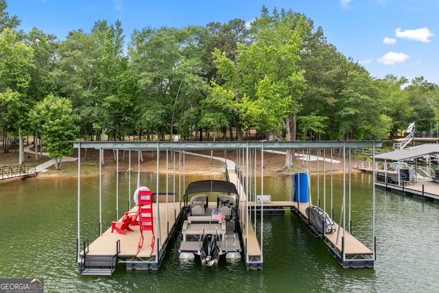 575 Early Drive, Hartwell, GA 30643