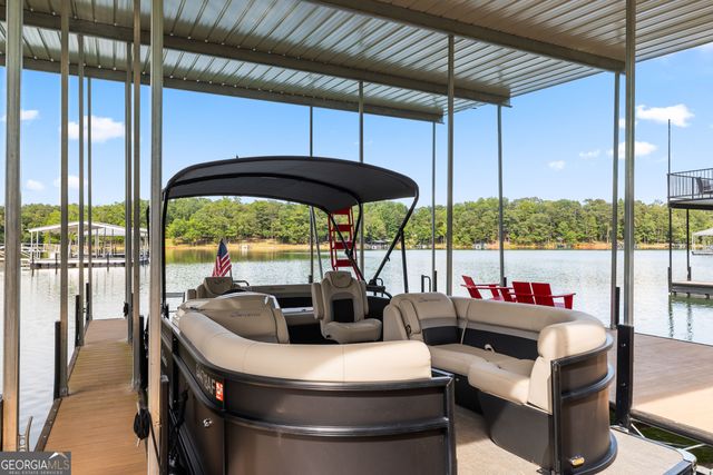 575 Early Drive, Hartwell, GA 30643