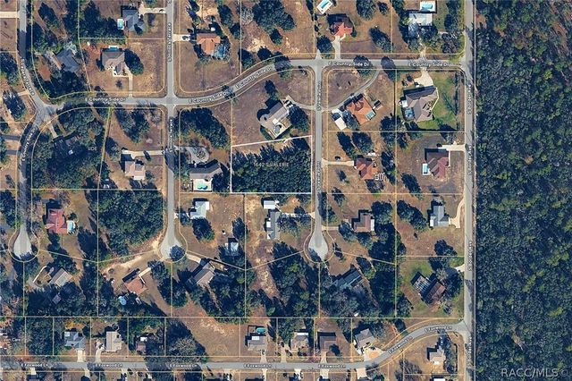 1642 S Valerie Point, Inverness, FL 34452