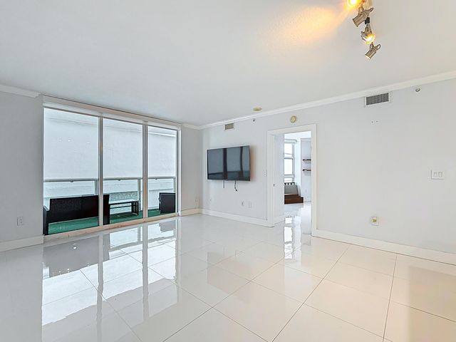 347 N New River Dr Drive E 706, Fort Lauderdale, FL 33301