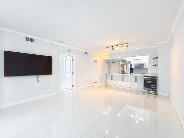 347 N New River Dr Drive E 706, Fort Lauderdale, FL 33301