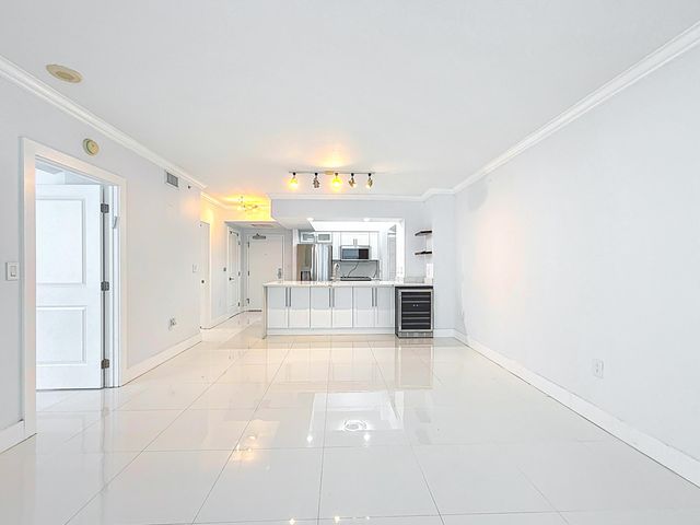 347 N New River Dr Drive E 706, Fort Lauderdale, FL 33301