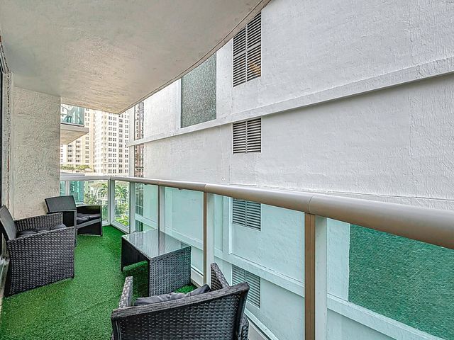 347 N New River Dr Drive E 706, Fort Lauderdale, FL 33301