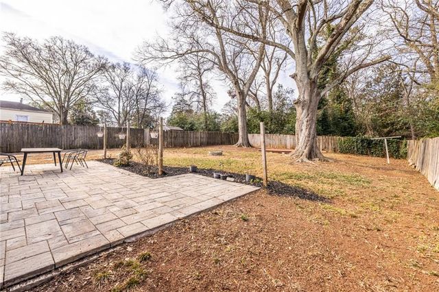 2061 Cloverdale SE Drive, Atlanta, GA 30316