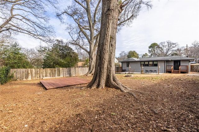 2061 Cloverdale SE Drive, Atlanta, GA 30316