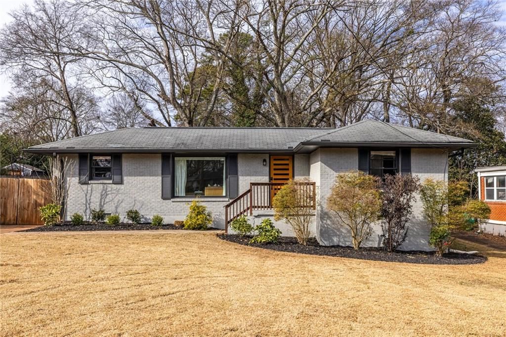 2061 Cloverdale SE Drive, Atlanta, GA 30316