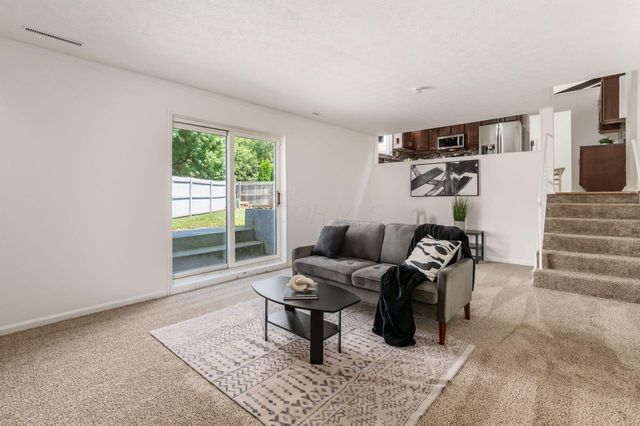 6245 Sharon Woods Boulevard, Columbus, OH 43229