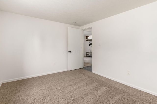 6245 Sharon Woods Boulevard, Columbus, OH 43229