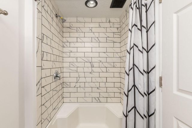 6245 Sharon Woods Boulevard, Columbus, OH 43229