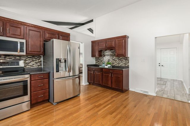 6245 Sharon Woods Boulevard, Columbus, OH 43229
