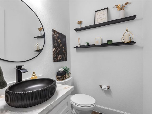 4803 Bernard Drive, Manvel, TX 77583