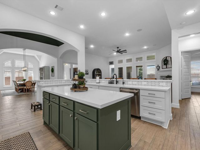 4803 Bernard Drive, Manvel, TX 77583