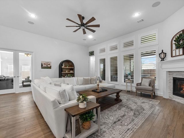 4803 Bernard Drive, Manvel, TX 77583