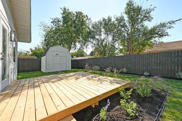 409 Thistlewood DR, Austin, TX 78745
