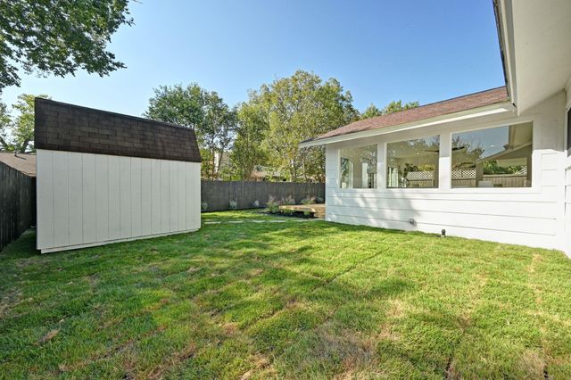 409 Thistlewood DR, Austin, TX 78745