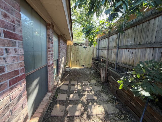 6259 Canyon Circle, Fort Worth, TX 76133