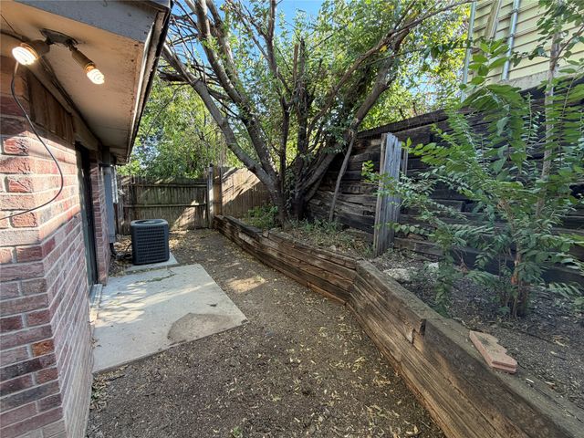 6259 Canyon Circle, Fort Worth, TX 76133