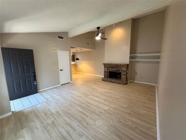 6259 Canyon Circle, Fort Worth, TX 76133