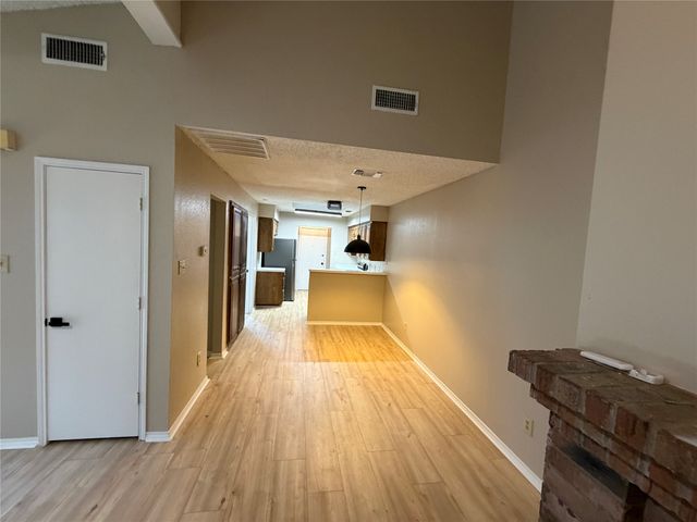 6259 Canyon Circle, Fort Worth, TX 76133