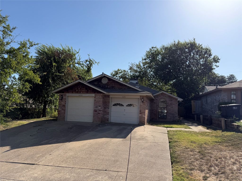 6259 Canyon Circle, Fort Worth, TX 76133