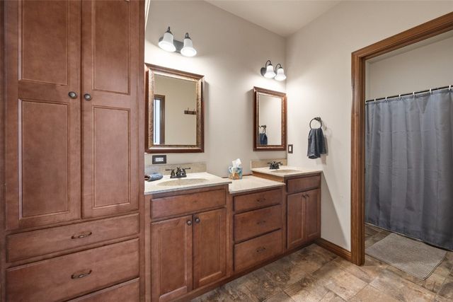 1217 Copper Mountain Dr., North Liberty, IA 52317